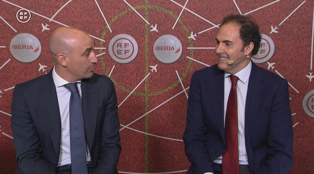 Acepte primero la política de cookies