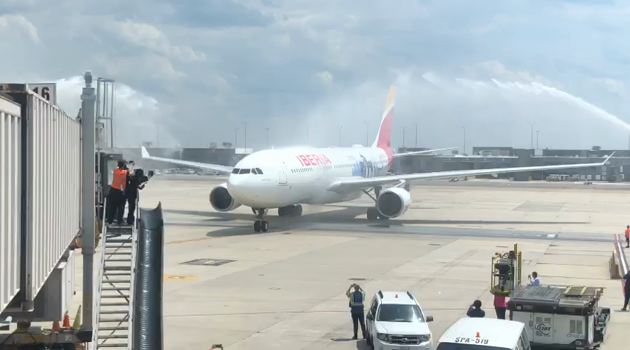 Acepte primero la política de cookies