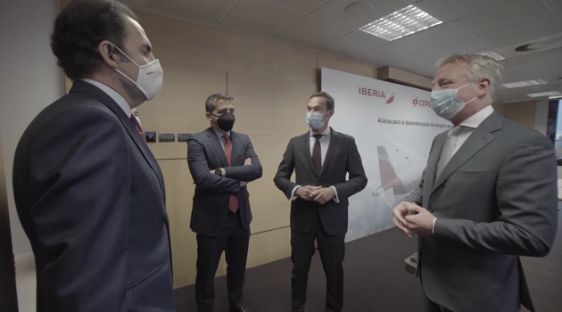 Acepte primero la política de cookies